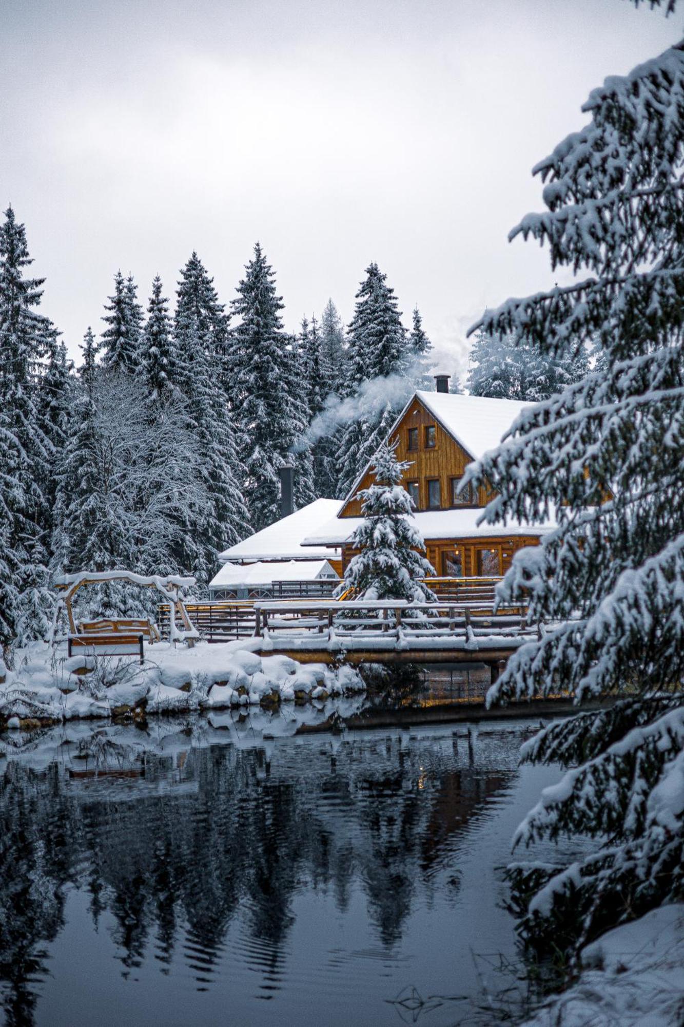 Rezort Pri Jazere Podbanske Vysoke Tatry Bagian luar foto